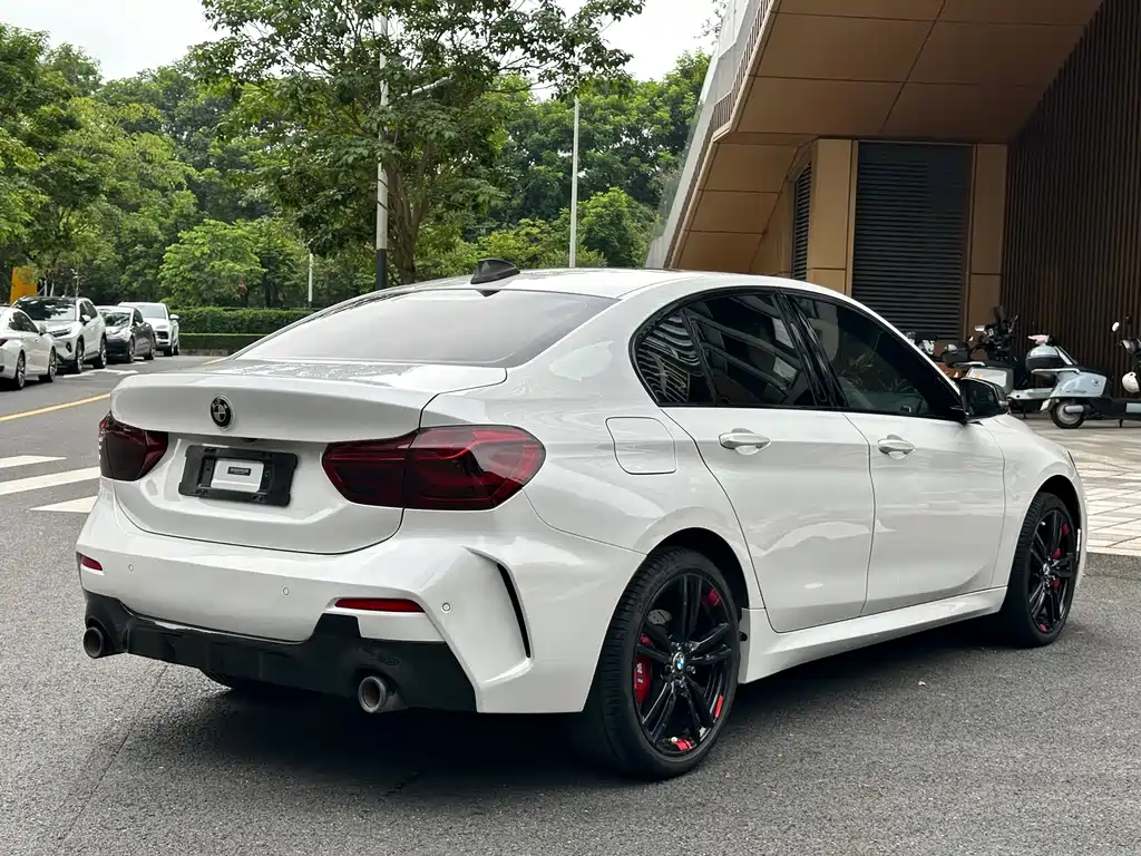 BMW 1 Series — миниатюра 4