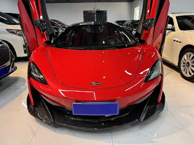 MCLAREN  570 2018