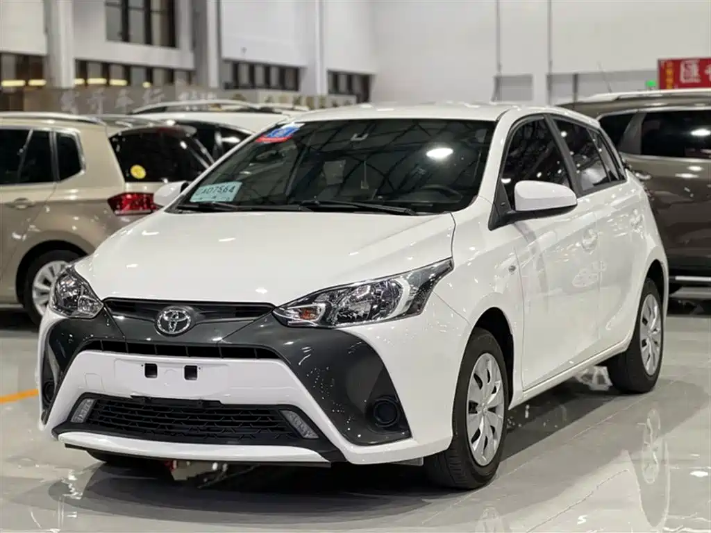 Toyota Yaris L 2019