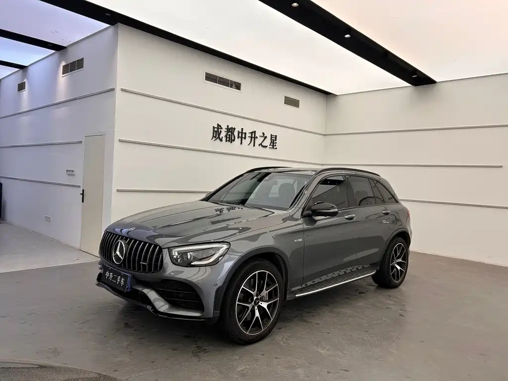 MERCEDES-BENZ GLC AMG