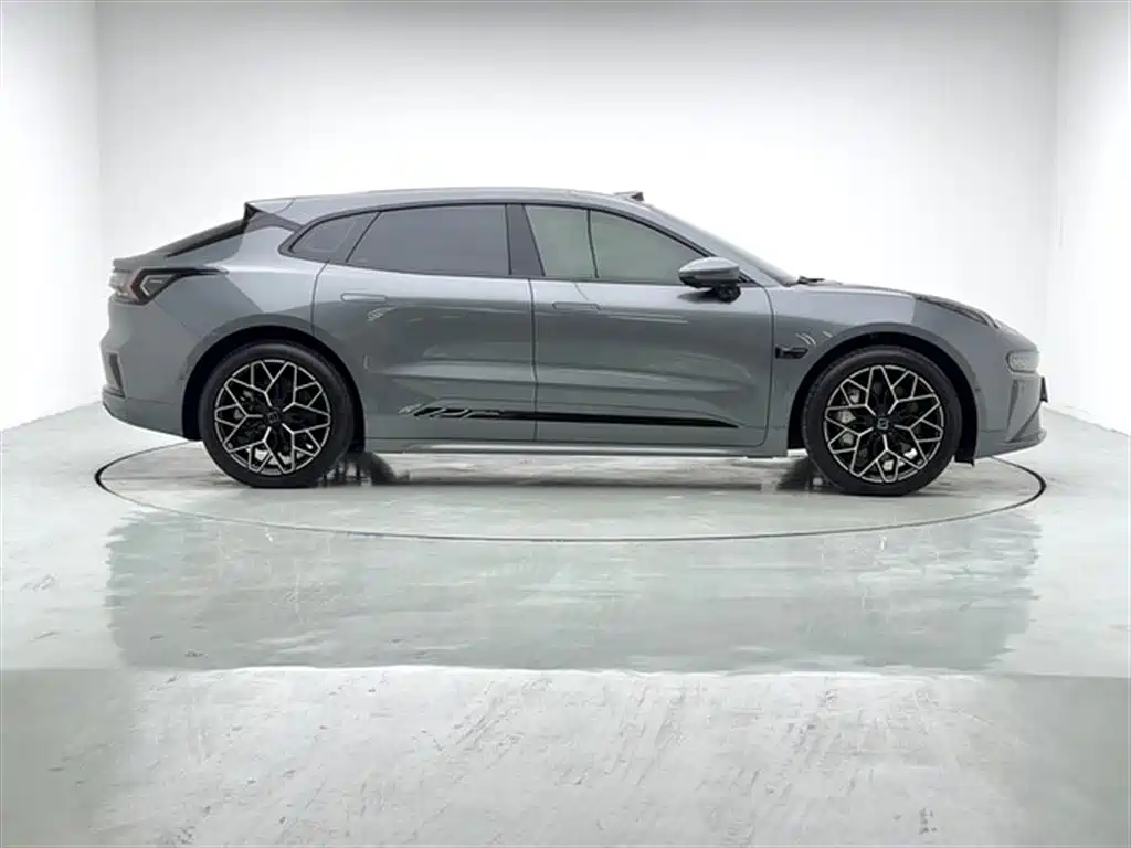 ZEEKR EXTREME KRYPTON 001