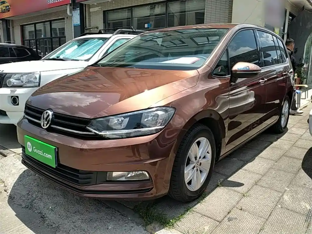 Volkswagen Touran 2016