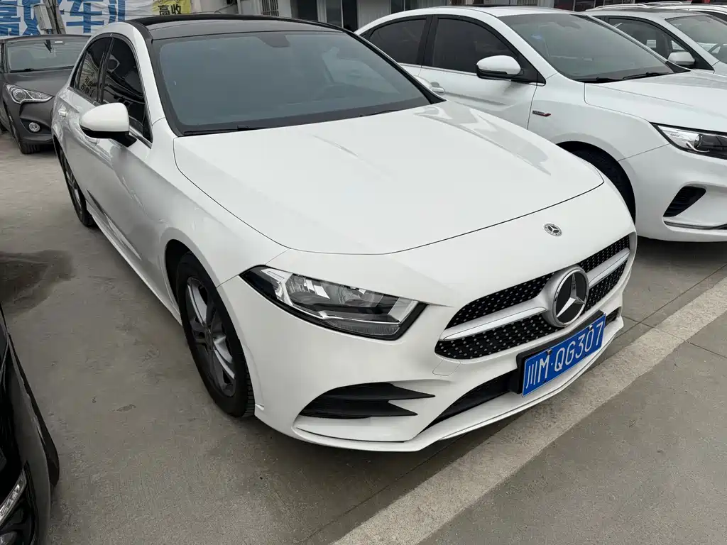 MERCEDES-BENZ A CLASS