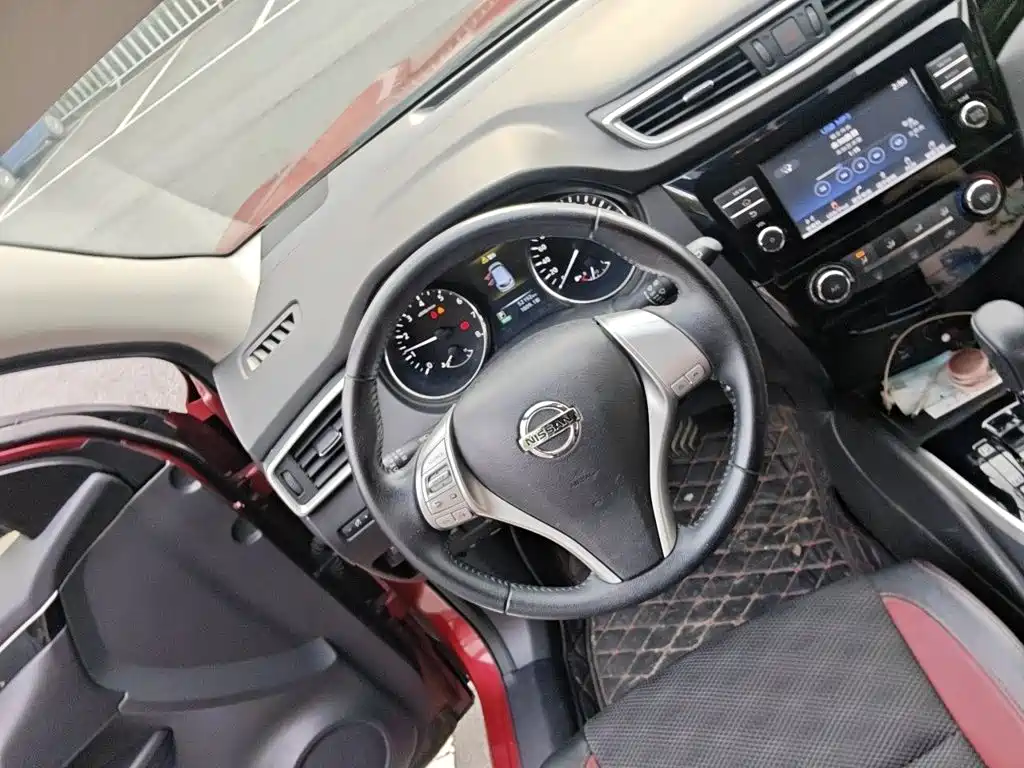 Nissan Qashqai — миниатюра 3