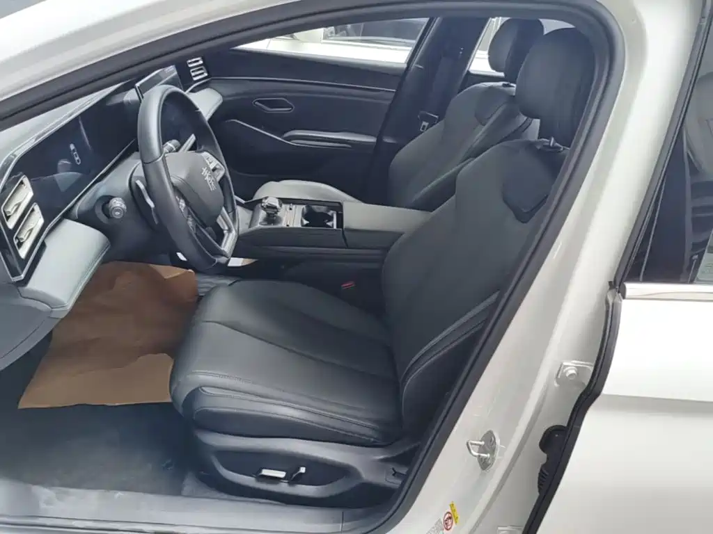 BYD Qin L — миниатюра 15