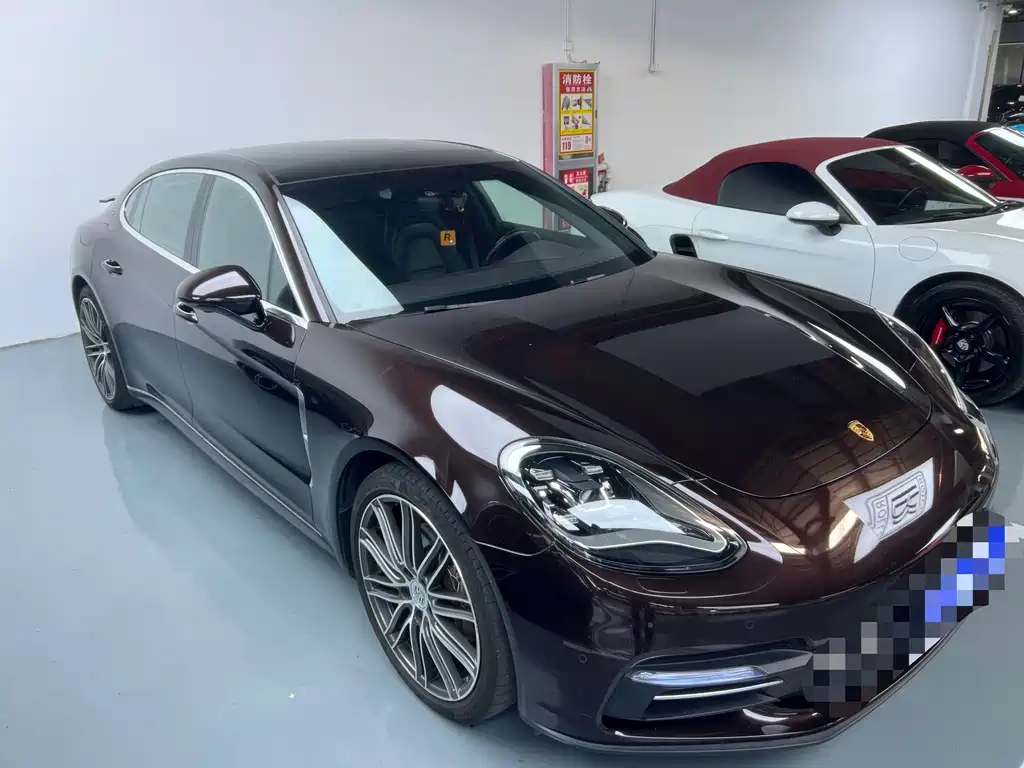 Porsche Panamera 2019