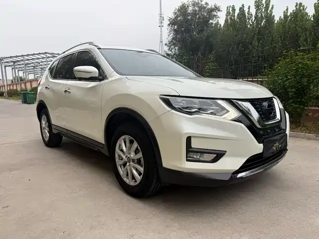 NISSAN QIJUN