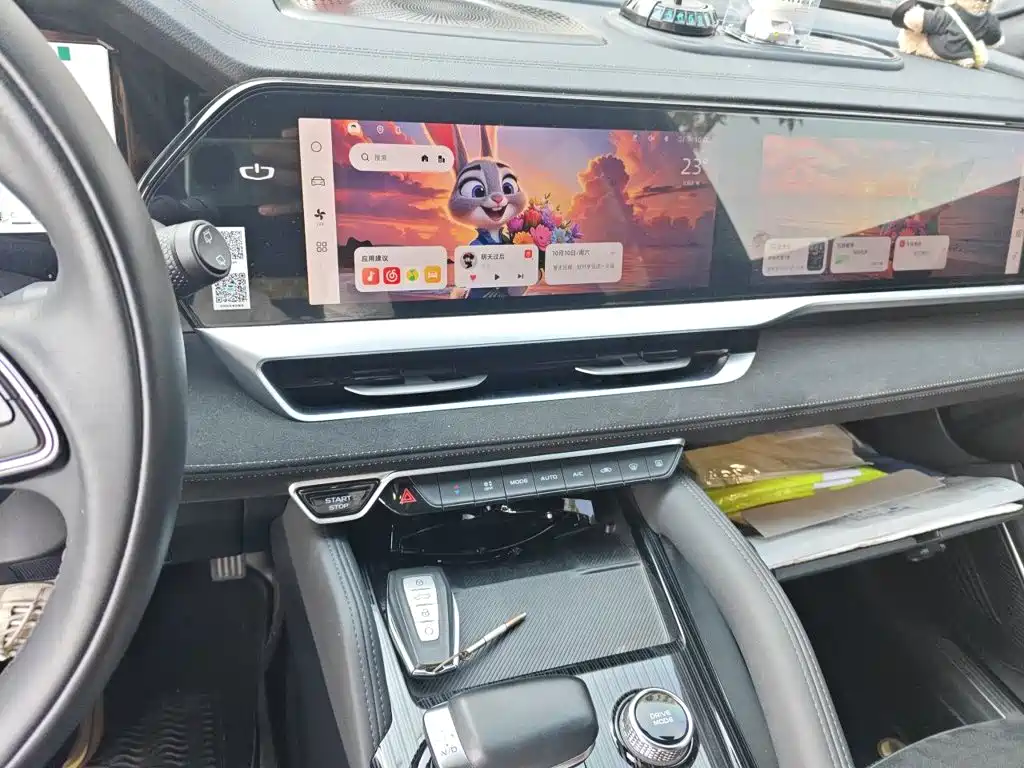 Geely Xingyue L — миниатюра 14