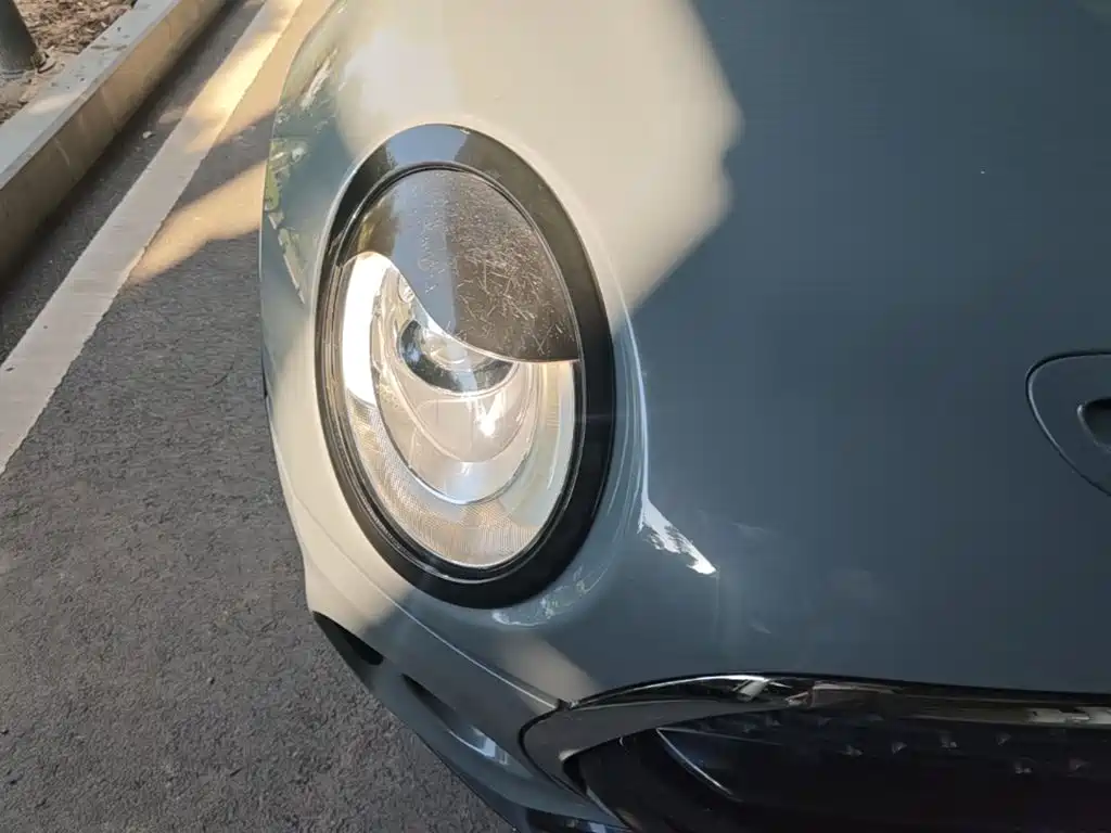 MINI Mini Clubman — миниатюра 8