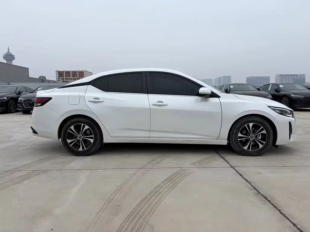 Nissan Sylphy — миниатюра 4