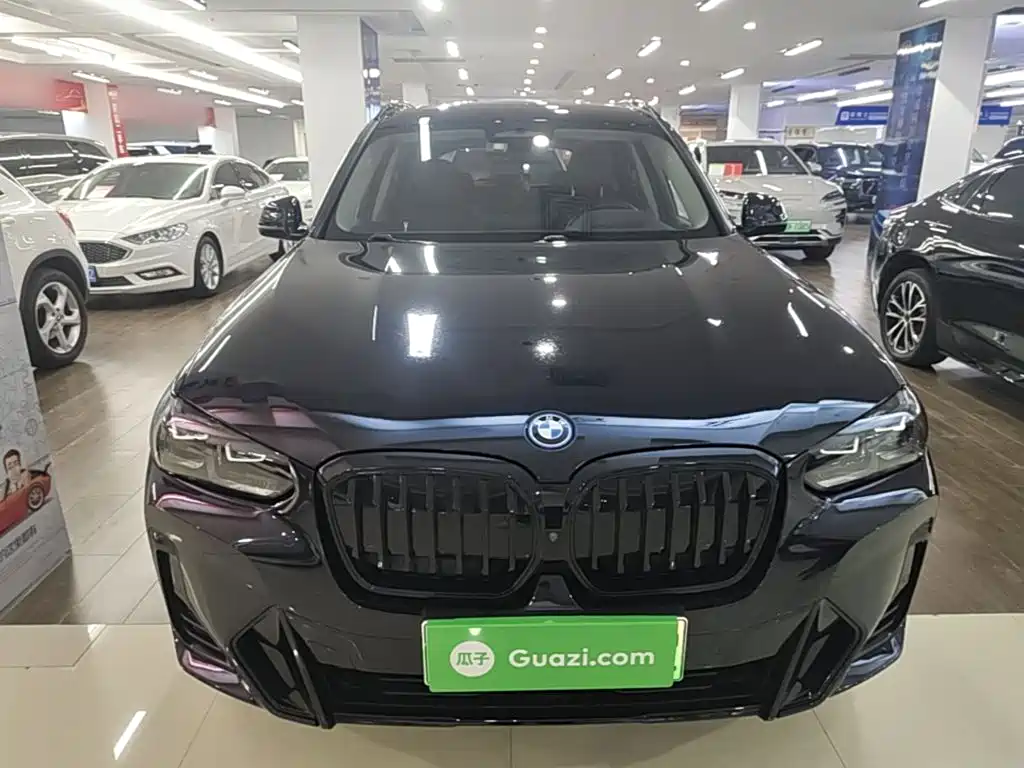 BMW iX3 — миниатюра 3