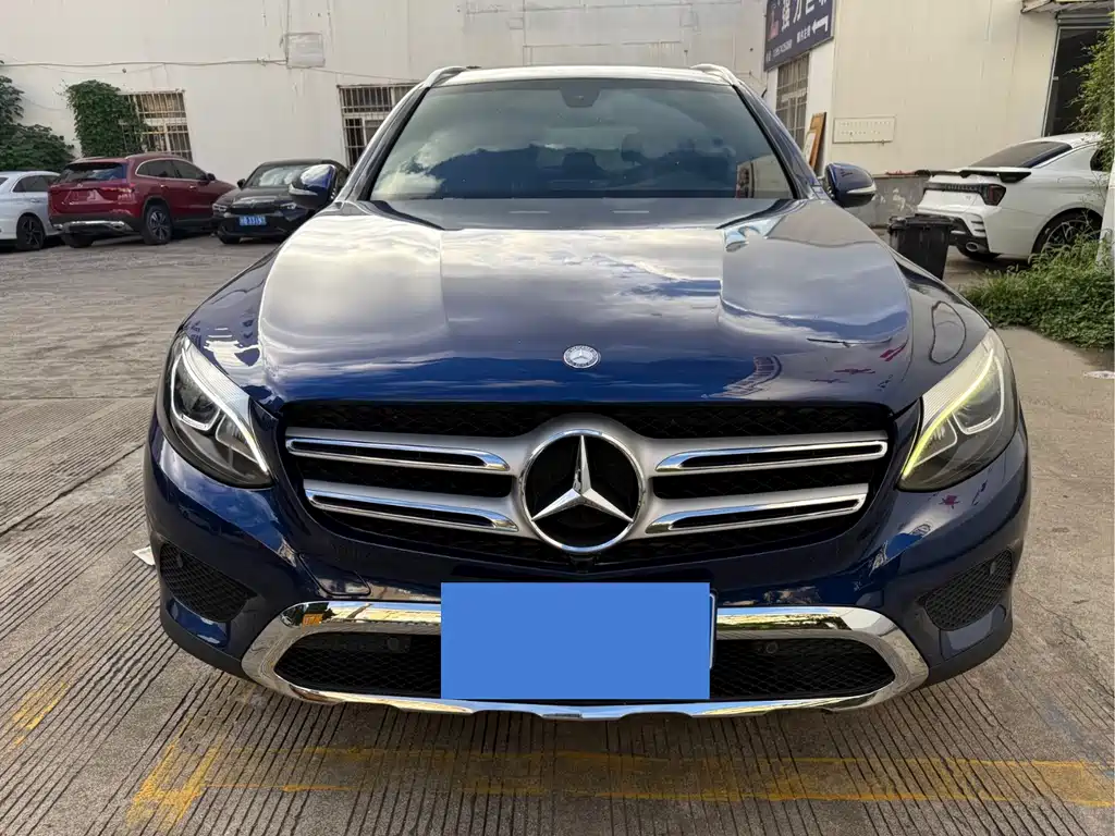 MERCEDES-BENZ  GLC