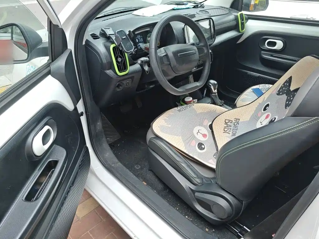 Roewe Clever — миниатюра 12