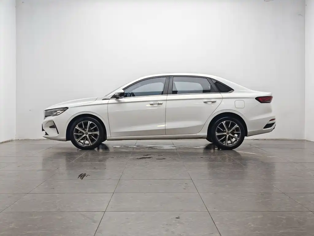 Geely Emgrand — миниатюра 10