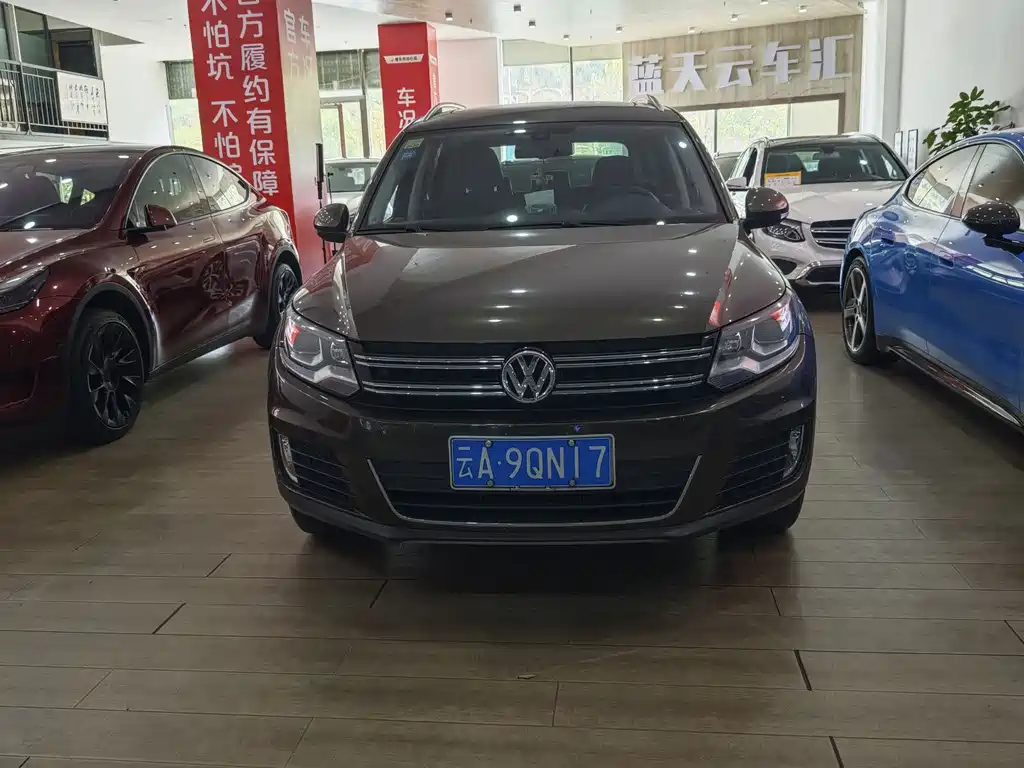 Volkswagen Tiguan — миниатюра 2