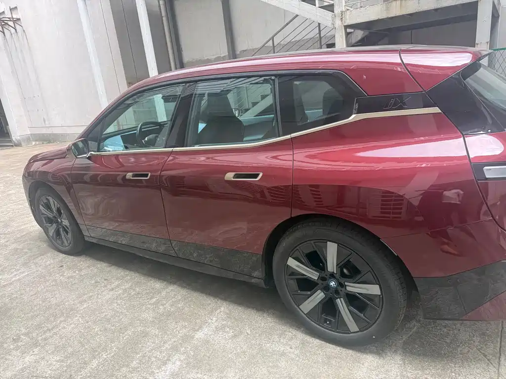 BMW iX — миниатюра 2