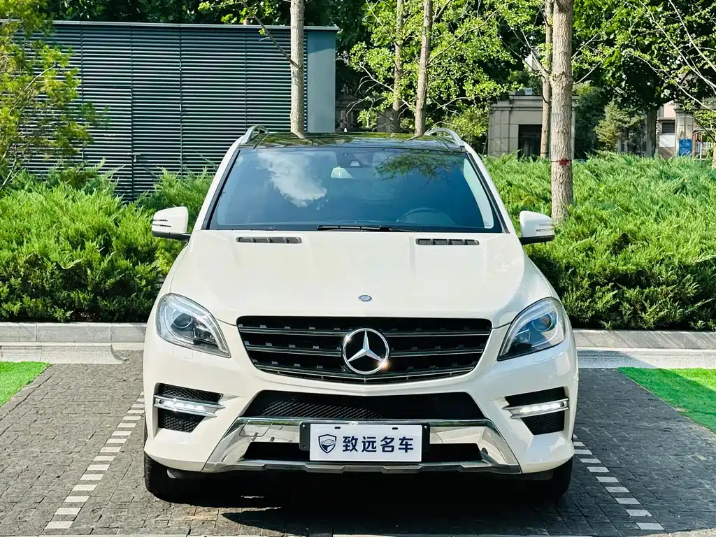 Mercedes-Benz M-Class — миниатюра 2