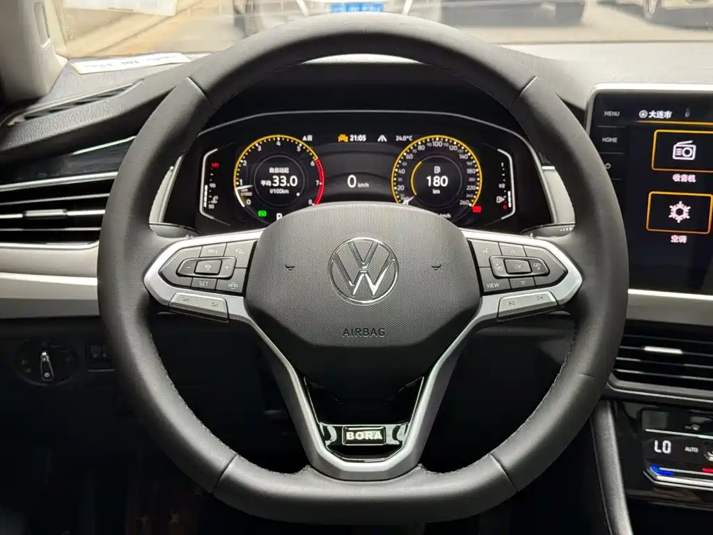 Volkswagen Bora — миниатюра 12