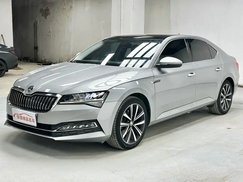 Skoda Superb 2022