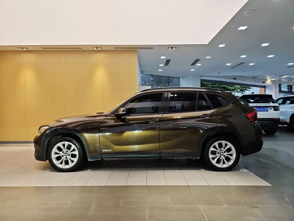 BMW X1 2012 sDrive18i Luxury
