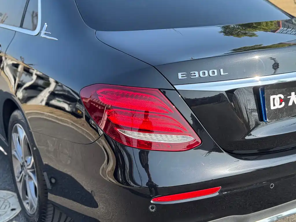 Mercedes-Benz E-Class E 2020 E 300 L Sport Fashion