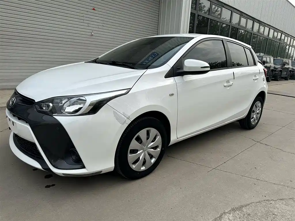 Купить Toyota Yaris L