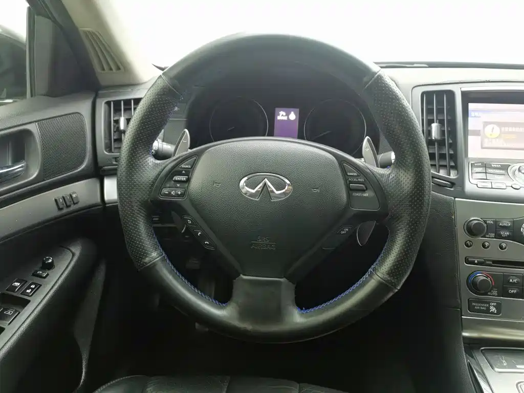 Infiniti G — миниатюра 11