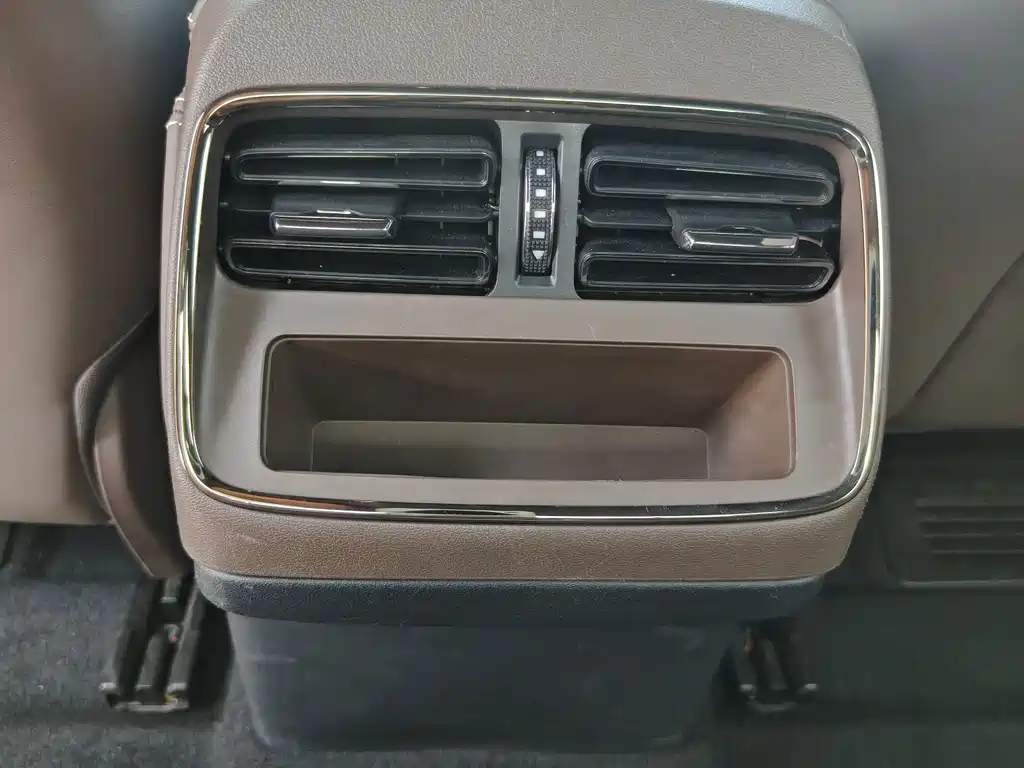 BYD Han — миниатюра 11