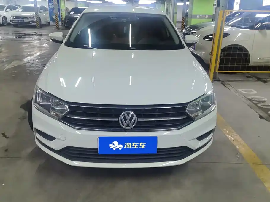 Volkswagen Bora — миниатюра 2