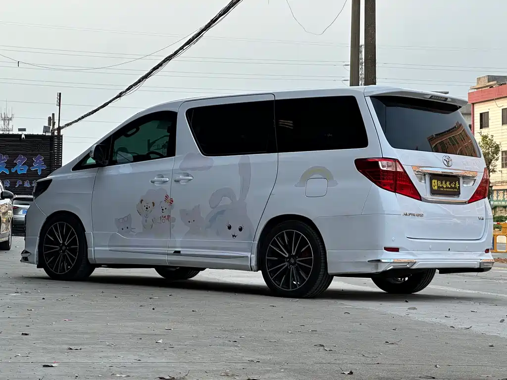Toyota Alphard 2011 3.5L Luxury