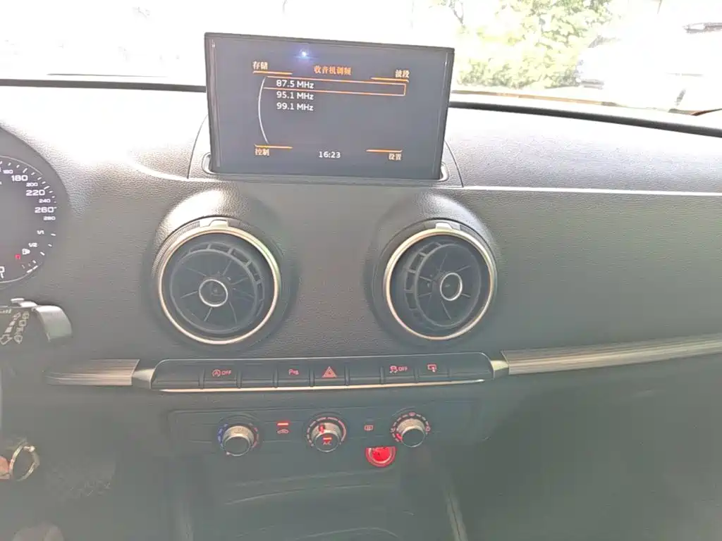 Audi A3 — миниатюра 13