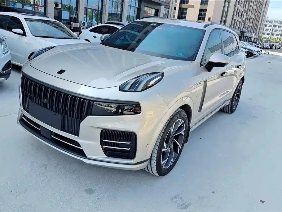 Lynk & Co 09 EM-P 2022