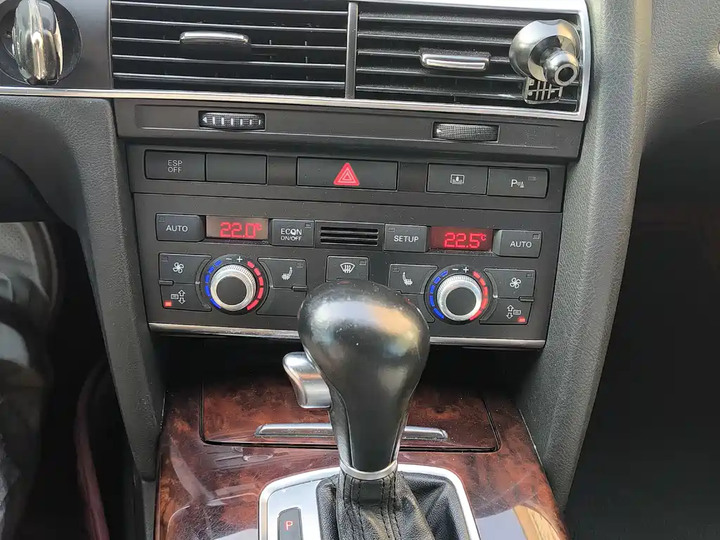 Audi A6L 2008 2.4L Comfort