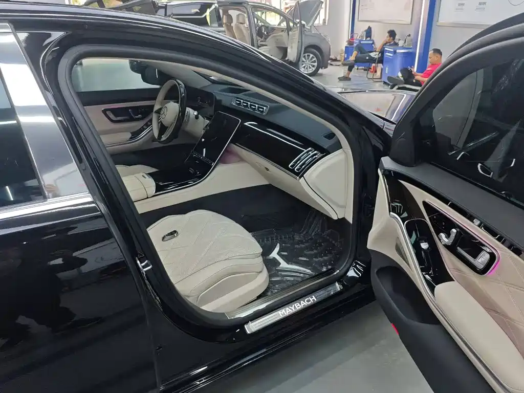 MERCEDES-BENZ MAYBACH S CLASS