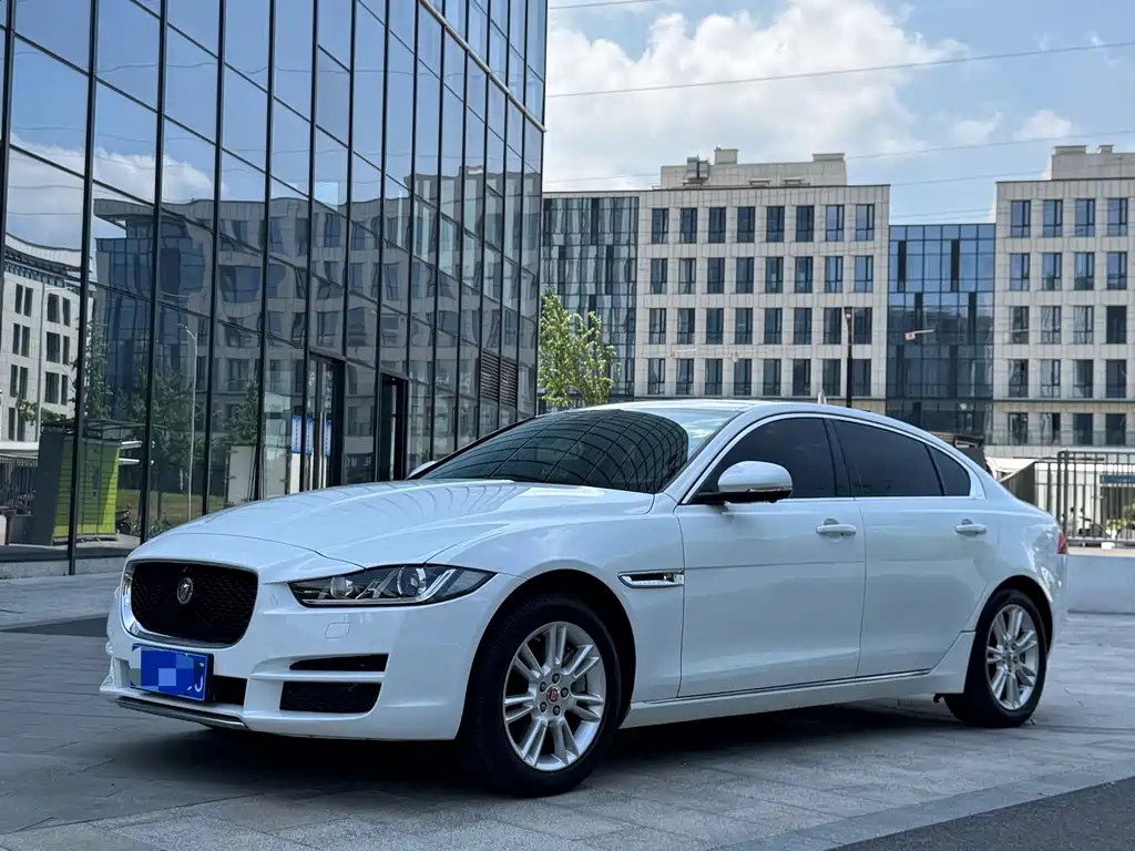 Jaguar XEL 2019