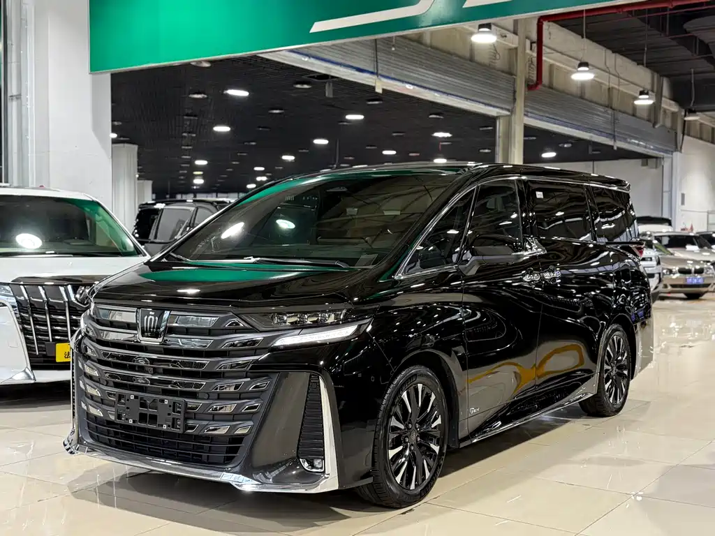 Toyota Vellfire 2024
