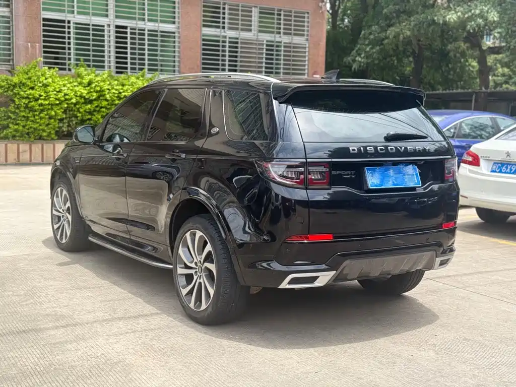 Land Rover Discovery Sport 2021 249PS R-Dynamic SE 5 мест