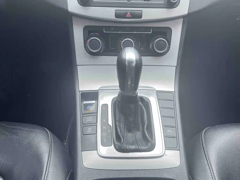 Volkswagen Magotan 2016 1.8TSI Smart Comfort