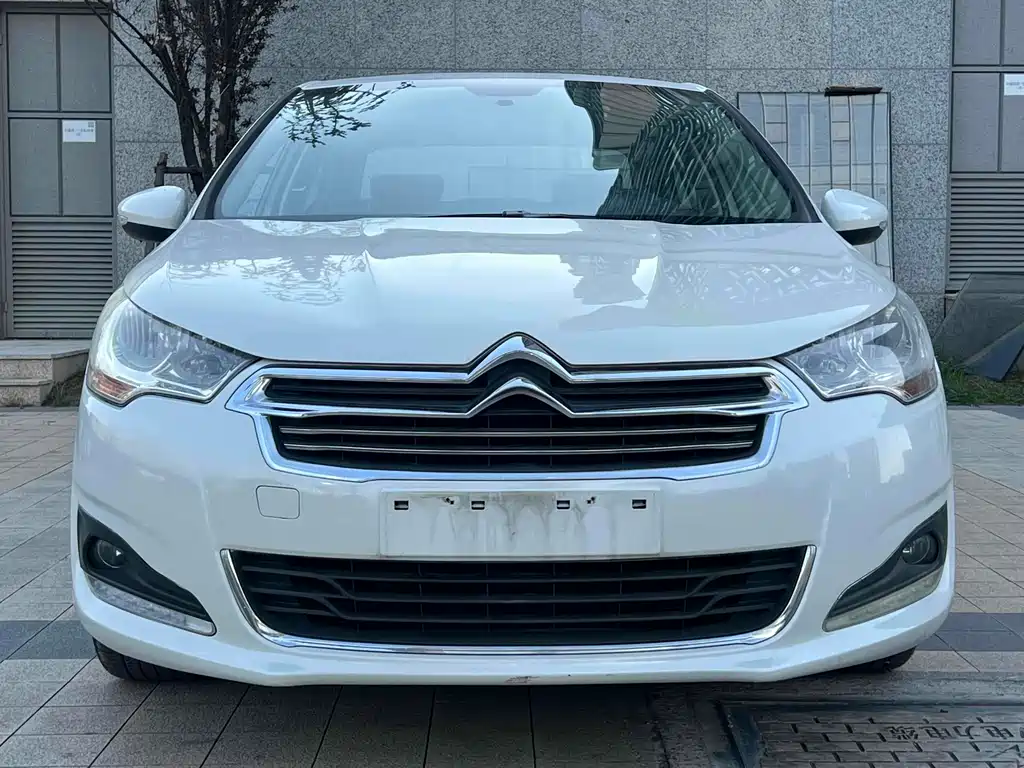 Citroen C4L 2014 1.6THP AT