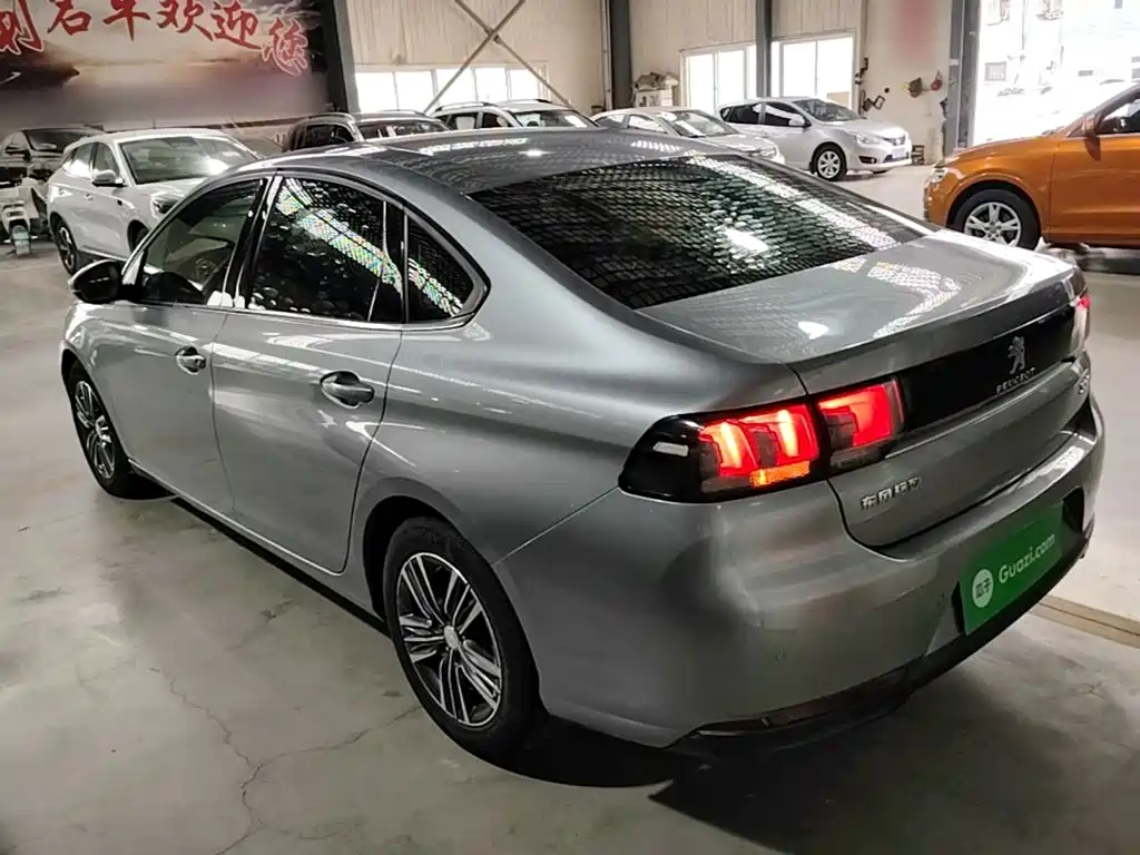 Peugeot 308 — миниатюра 5