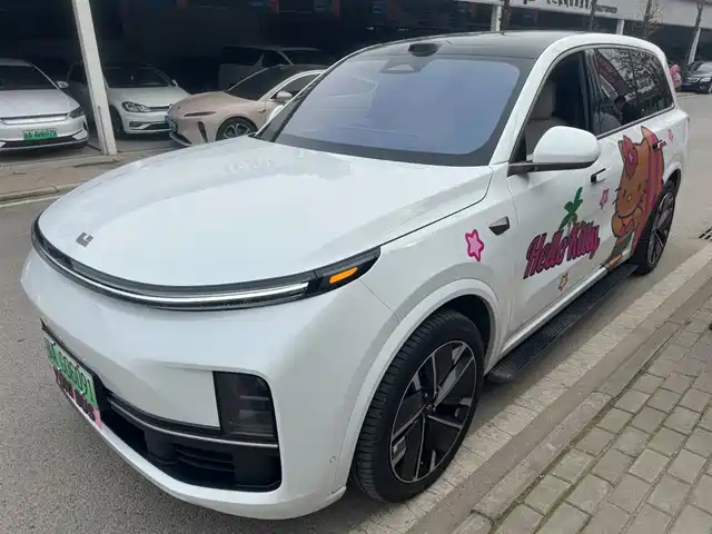 Li Auto IDEAL L9 2025