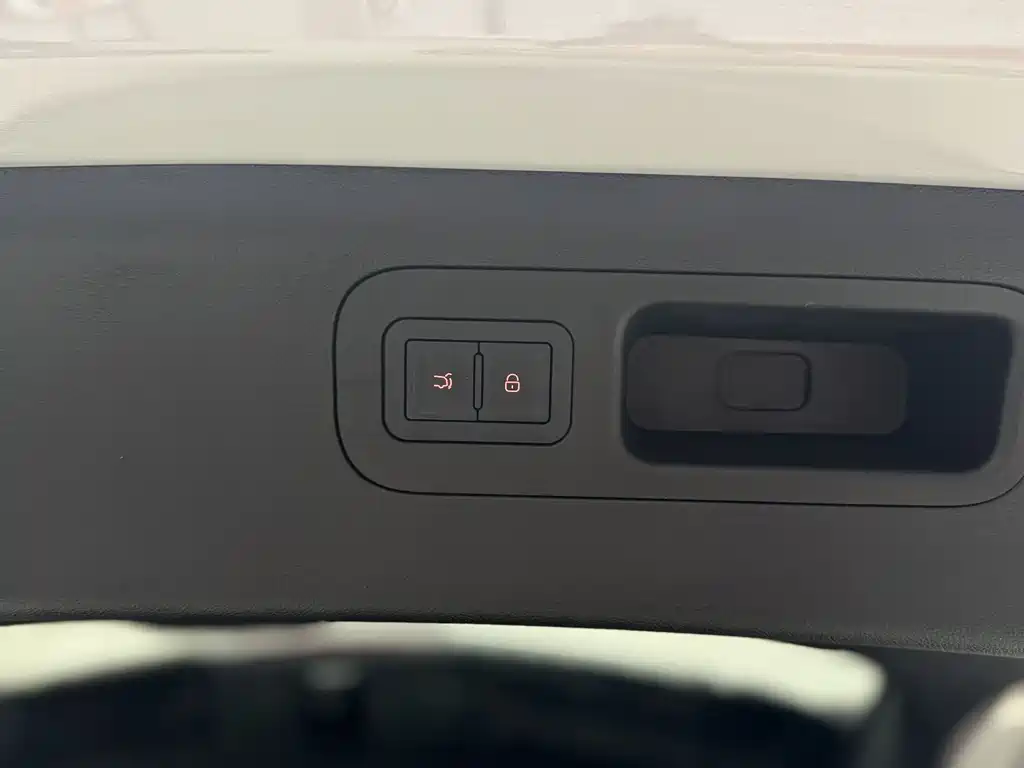 BYD SEA LION 07 DM I