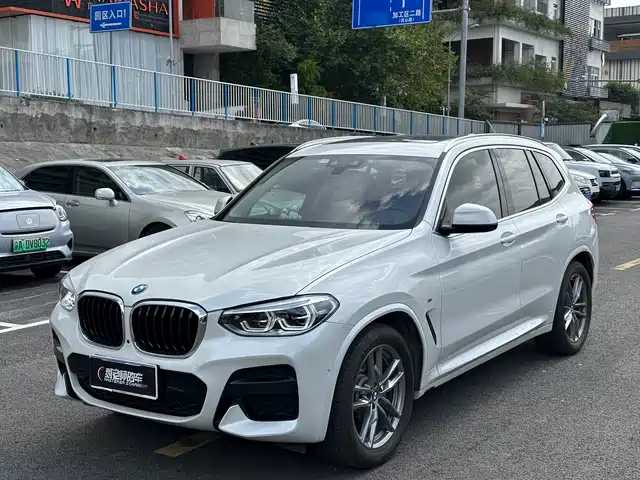 BMW  X3 2021