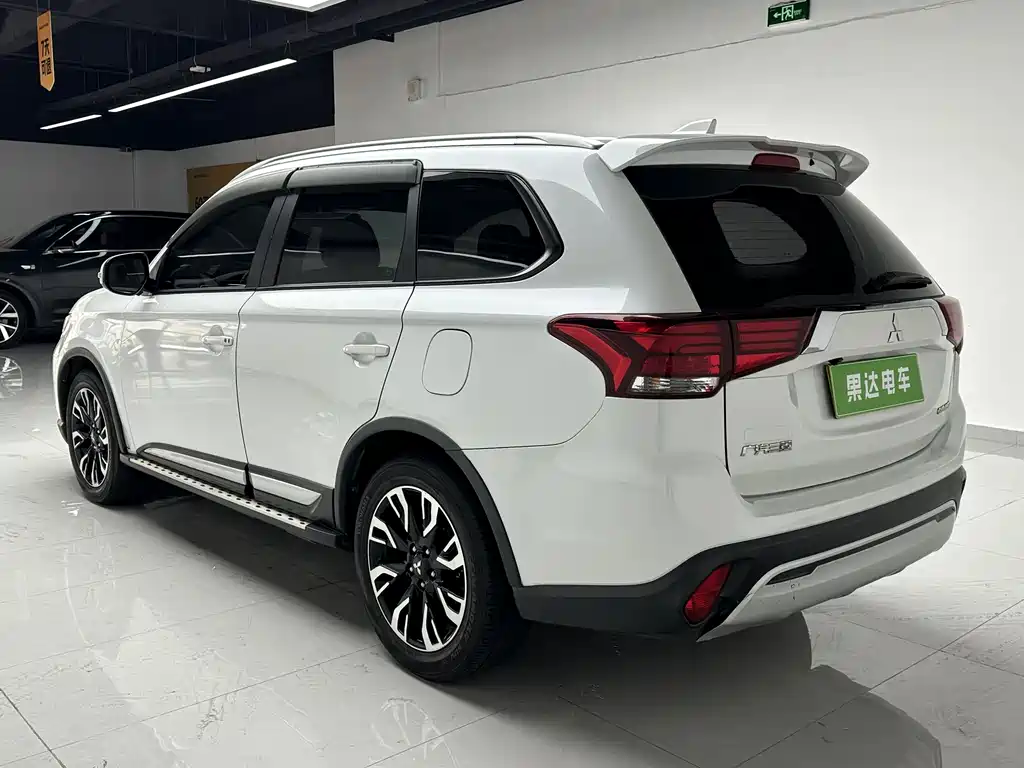 Mitsubishi Outlander 2019 2.0L Enjoy 5 мест VI
