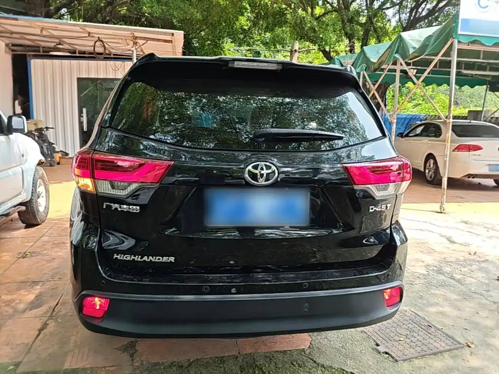 Toyota Highlander — миниатюра 6