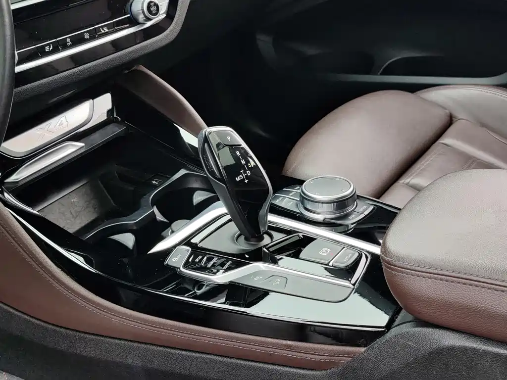 BMW X4 — миниатюра 14