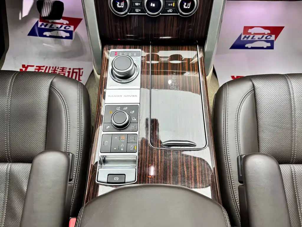 Land Rover Range Rover — миниатюра 12