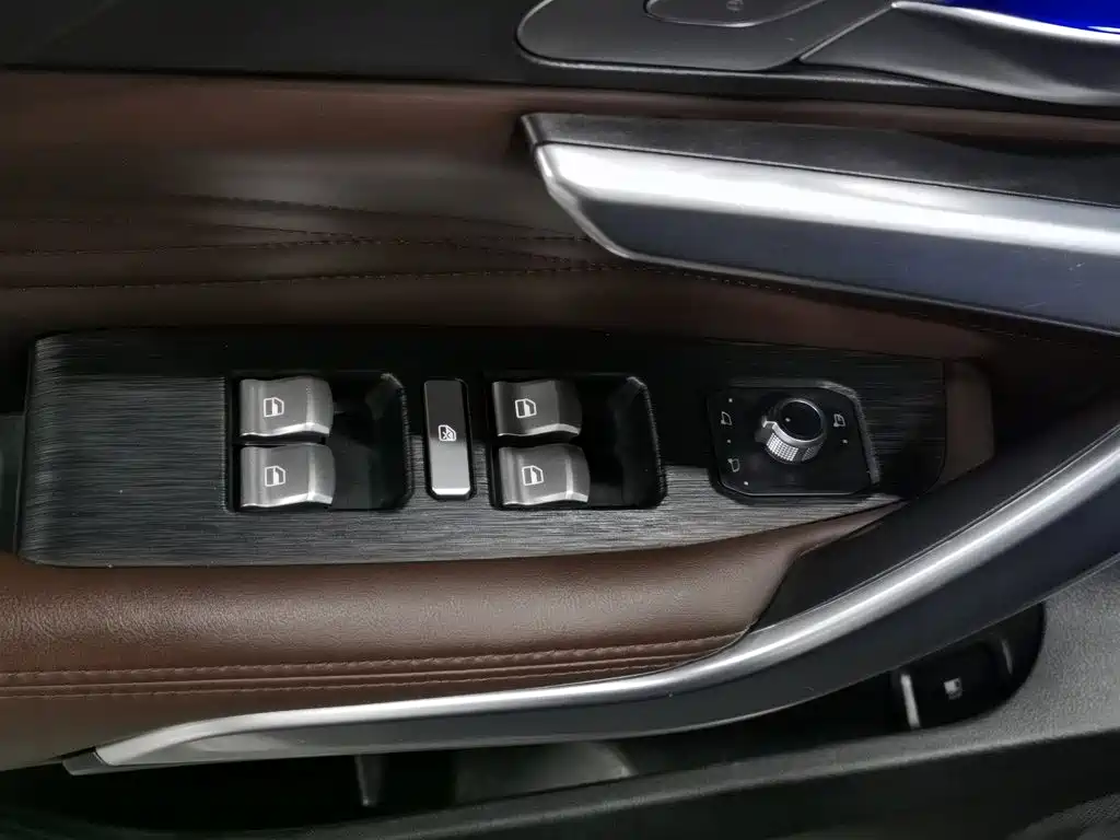 Wey VV7 2020 PHEV 2.0T Flagship