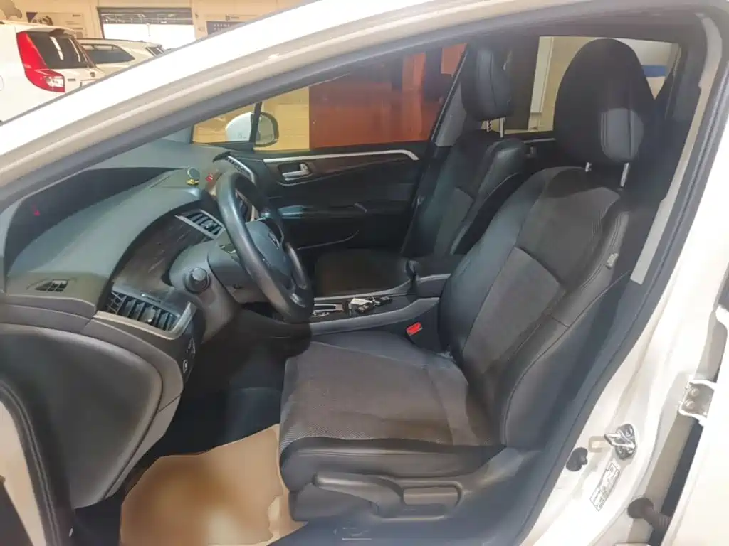 Honda Jade — миниатюра 15