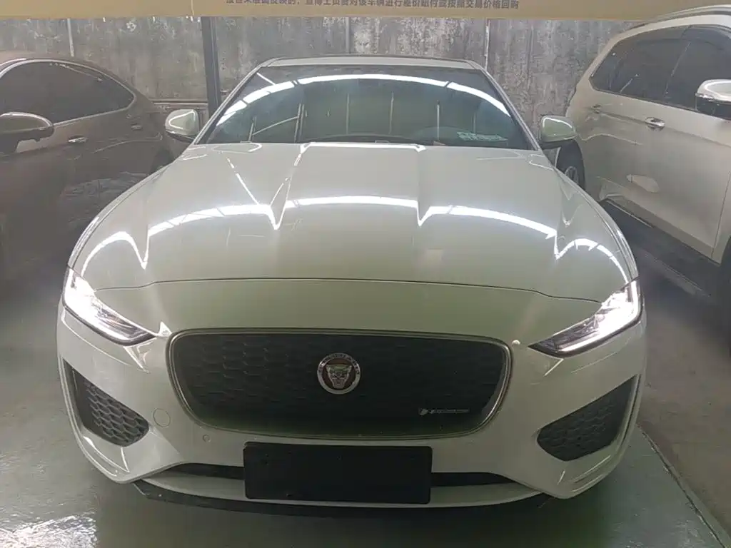 Jaguar XEL — миниатюра 3